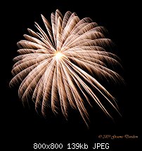Click image for larger version. 

Name:	Stonehaven Fireworks 2009-11-15a.jpg 
Views:	176 
Size:	139.1 KB 
ID:	67650