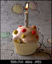 Click image for larger version. 

Name:	cupcake.jpg 
Views:	182 
Size:	46.4 KB 
ID:	109772