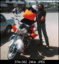 Click image for larger version. 

Name:	Noone rides fer free_except the duck.jpg 
Views:	319 
Size:	23.7 KB 
ID:	56464