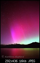 Click image for larger version. 

Name:	Aurora Australis.23.25-11-01.jpg 
Views:	195 
Size:	15.6 KB 
ID:	84118