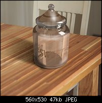 Click image for larger version. 

Name:	sharp-focus-jar-shadow-n-label-2.jpg 
Views:	101 
Size:	47.2 KB 
ID:	105914